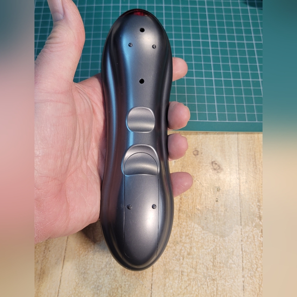 Logitech Harmony 659  Universal Remote Control - Picture 3 of 7